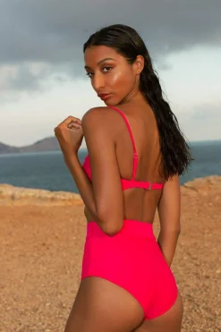 Women Dancing Leopard Halo Lalita Bandeau Bikini Top In Hot Pink