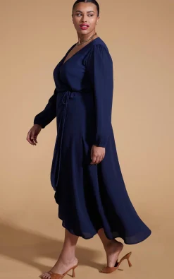 Women Dancing Leopard Jagger Maxi Dress In Navy - Extended Sizing