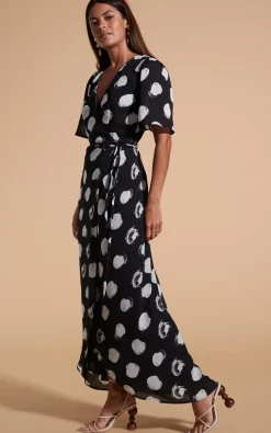 Women Dancing Leopard Jenna Maxi Dress In White On Black Dot