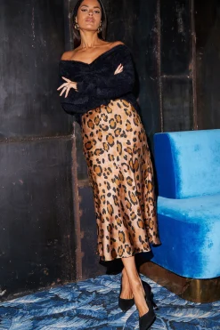 Women Dancing Leopard Lotus Skirt In Leopard