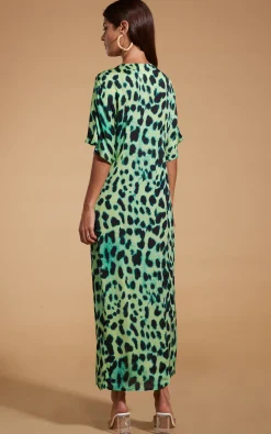 Women Dancing Leopard Makuna Kaftan In Lime Leopard
