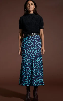 Women Dancing Leopard Renzo Skirt In Ice Blue On Navy Cloud