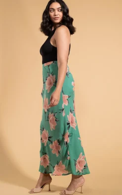 Women Dancing Leopard Sophie Skirt In Sage Base Tulip